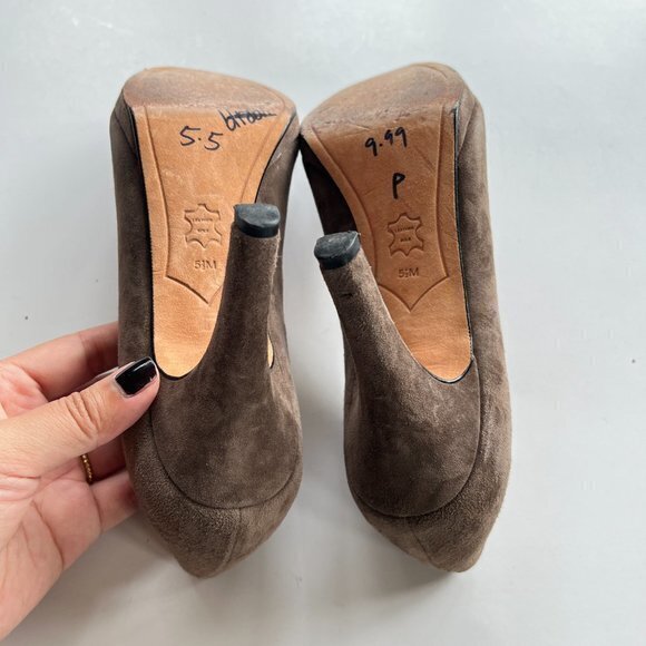 Joan & David Brown Suede Leather‎ Womens Size 5.5M - Picture 6 of 7